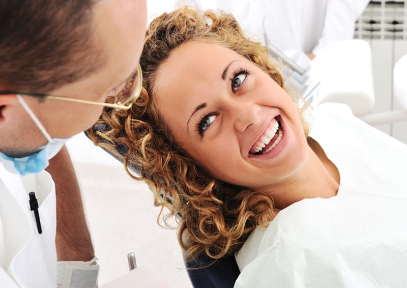 How to Floss Your Teeth